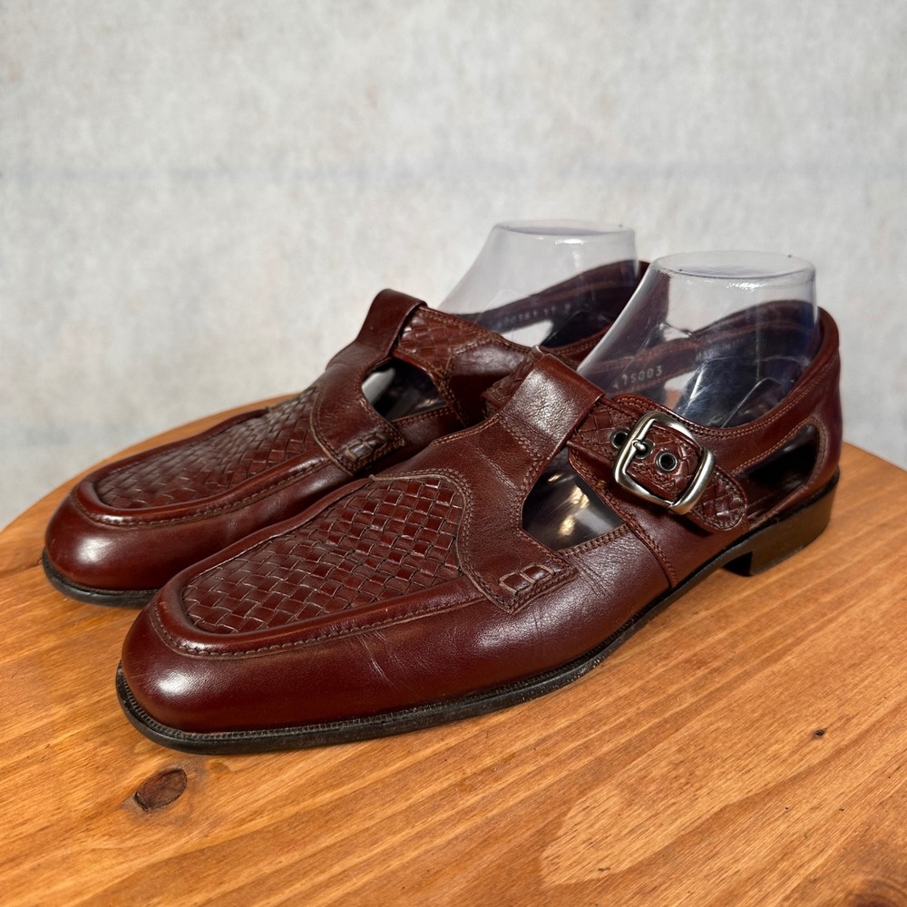 E.T. Wright Fisherman Sandals Mens 11 B Brown Good Woven Leather T-Strap Italy
